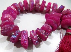 Cuentas de Cuarzo Solar Color Rubí de 13-17 mm, Cuentas Druzy de 8 Pulgadas de Largo - Product Image 4