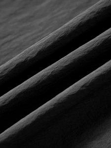 เสื้อแจ็คเก็ตกันลมสำหรับผู้ชายไซส์ใหญ่ ขายส่ง พร้อมโลโก้ด้านหน้า ระบายอากาศได้ดีและเป็นมิตรกับสิ่งแวดล้อม - Product Image 4