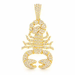Colgante de Plata 925 Bañado en Oro con Moissanita y Diamantes, Diseño de Escorpión Zodiacal Estilo Hip Hop, Personalizado y Moderno, para Fiesta - Product Image 1