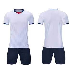 Uniforme de football uni en polyester, modèle sublimé, ensemble de maillots de football personnalisés, couleurs du maillot de football - Product Image 3