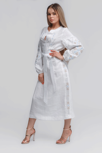 ชุดเดรสยาวพิมพ์ลายบล็อกแขนยาว คอวี ปักลาย  ความยาวระดับข้อเท้า สไตล์ยูเครน เหมาะสำหรับใส่ไปชายหาดสำหรับผู้หญิง - Product Image 5