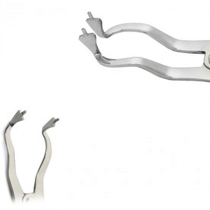 Pinzas de sujeción para dique de goma DENTRIC IMPLANTS, manuales, reutilizables, plateadas, tipo CE Certificado Clase I, modelo DI-ROP02, 3 mandíbulas - Product Image 4