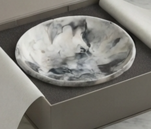 Bol artisanal haut de gamme au design minimaliste, motif marbré blanc et gris, vaisselle de table décorative, centre de table - Product Image 5