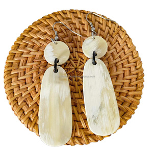 ทำด้วยมือรูปแบบที่ไม่ซ้ำกันทันสมัย100% ต่างหูเขาควายธรรมชาติและเขาวัว - Product Image 6