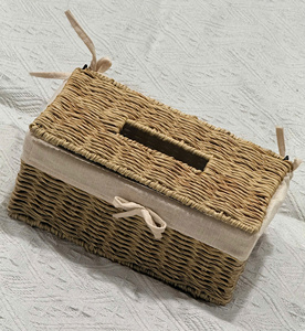 Panier de rangement de luxe à 3 niveaux en bambou tressé naturel, orné de perles et de pompons, durable, écologique, fait main, multi-usage - Product Image 6