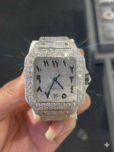 นาฬิกาควอตซ์ทรงเหลี่ยมสำหรับผู้ชายขายส่ง |   ตัวเลขแบบอารบิก มอยส์ซาไนต์ |   เครื่องประดับแร็ปเปอร์ชุบทองสองสีแบบเต็มตัว - Product Image 2