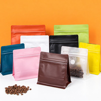 Sachet d'emballage pour aliments et friandises pour animaux de compagnie, boîte à fond plat scellée sur huit côtés avec fermeture éclair refermable à languette de traction