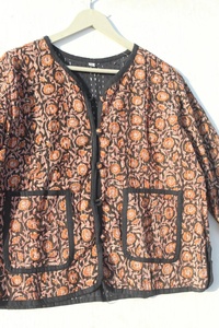Impresionante chaqueta Kantha de algodón vintage Chaqueta reversible Chaqueta corta Kantha - Product Image 6
