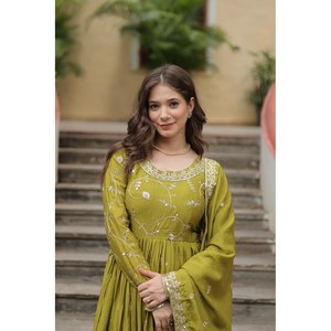 Chiffon <b>Party</b> Wear <b>Top</b>-Bottom and Dupatta Set with <b>Sequins</b> Embroidery Work - Product Image 6