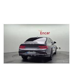 Genesis 2024 G80 2.5 Turbo AWD Essence 37 938 km Boîte de vitesses automatique Sièges en cuir Volant à gauche Caméra arrière - Voiture d'occasion - Product Image 4