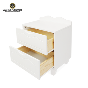 Table de chevet personnalisée en bois massif blanc avec 2 tiroirs sculptés, durable et sécurisée pour les enfants, prête à l'exportation - Product Image 3