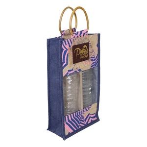 Bolsa de vino de yute laminado PP con asa de madera para ventana frontal y compartimento interior para dos botellas, de la India - Product Image 3