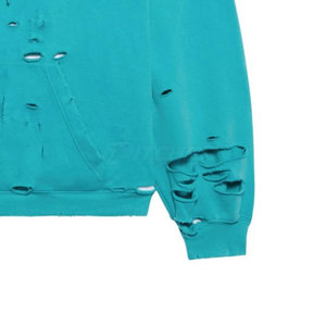 Sudadera Premium Relaxed Distressed para Hombre, Estilo Casual Urbano con Interior Suave - Product Image 4