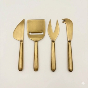 Juego de 4 Cuchillos para Queso de Acero Inoxidable, Más Vendidos, con Mango Cómodo, Acabado Dorado, Herramienta de Cocina Duradera para Cortar Queso - Product Image 2
