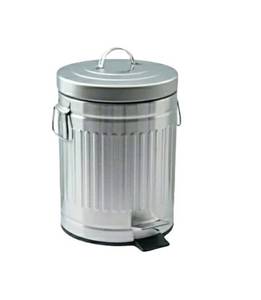 Cubo de Basura Metálico Plateado Estilo Rústico, Cubo Pequeño de Metal con Decoración Campestre Francesa - Product Image 1