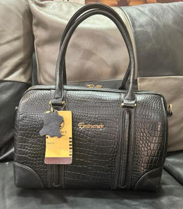 Personalized Genuine Leather Unisex Casual Tote Bags Fashion Waterproof <b>Large</b> Capacity Party Zipper Closure - Product Image 1