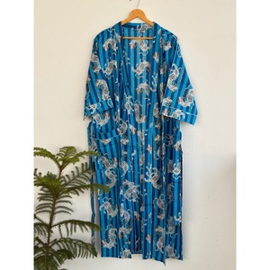 V-Neck Printed <b>Animal</b> <b>Pattern</b> Kimono Robe With Belt Three Quarter Sleeve Maxi Length Loose Fit 100 Polyester Cover-Up - Product Image 4