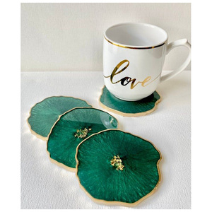 Posavasos de Resina y Metal Hechos a Mano de Lujo con Superficie Pulida, Borde Metálico, Ecológicos, Duraderos y Resistentes al Calor para Decoración de Mesa - Product Image 1