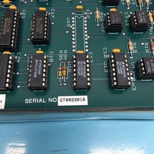 Carte de circuit imprimé (PCB) de contrôleur de moteur GAP LAM 810-017018-002 - Équipements et pièces semi-conductrices d'occasion fiables à l'échelle mondiale chez - Product Image 4