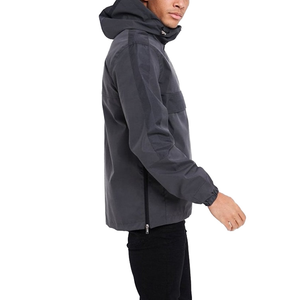 Chaqueta Cortavientos Personalizada OEM de Estilo Urbano con Bloques de Color, Ligera, con Cierre, Talla Grande para Hombre, Hecha en Pakistán - Product Image 2