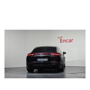 Pour Porsche Panamera 3.0 AWD avec caméra arrière, sièges en cuir, modèle mai 2020, 103 127 km - Product Image 4
