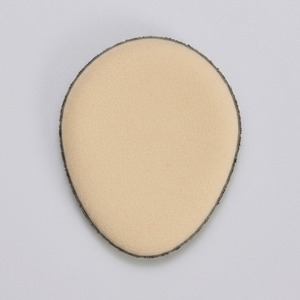 Esponja cosmética para difuminar corrector 05 negra, mini aplicador de maquillaje para debajo de los ojos de alta precisión Rubycell. - Product Image 1