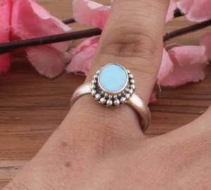 แหวนแต่งงานลาร์ิมาแท้ เงินแท้ 925 ดีไซน์คลาสสิก ประดับลูกปัดแบบจุด ทำด้วยมือ ประดับพลอยสีน้ำเงิน จากสาธารณรัฐโดมินิกัน - Product Image 4