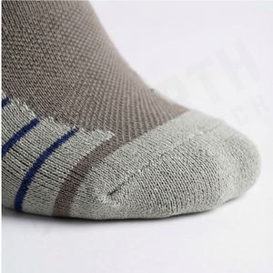 ถุงเท้าแบดมินตันประสิทธิภาพสูง รองรับแรงกระแทก ระบายอากาศได้ดี เหมาะสำหรับกีฬาในสนามและฟิตเนส  ออกแบบตามสั่ง - Product Image 6