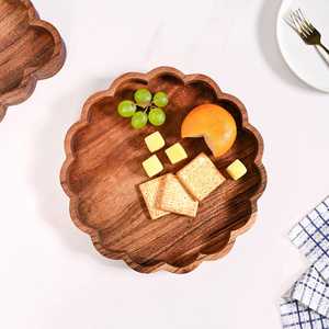 Plateaux ronds en bois d'acacia pour desserts et collations, plateaux de service gravés pour thé, café et nourriture, plateaux de service rapides en bois pour décoration de mariage - Product Image 2