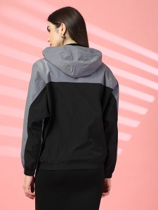 Blouson à capuche pour femme, color block, manches longues, coupe-vent, en polyester tissé, pour l'automne - Product Image 2