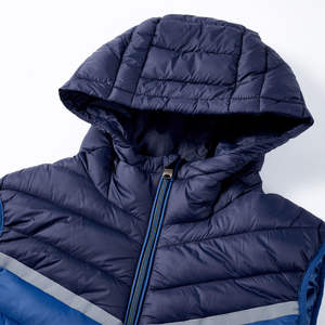 Chaqueta sin Mangas para Hombre, Acolchada, Transpirable, de Color Sólido, con Estampado Puff, Logotipo Personalizado, OEM, Venta al Por Mayor - Product Image 6