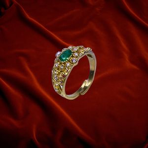 Wedding Wear 925 Sterling <b>Silver</b> Gold Plated Jewelry <b>Emerald</b> White Topaz Gemstone Women Wear Classic <b>Ring</b> - Product Image 5