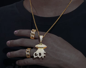 Orelia Luxe Gold Color Moissanite UFO Pendant <b>Chain</b> Necklace Custom Letter Charm Hiphop Unisex Jewelry for Streetwear Gift - Product Image 1