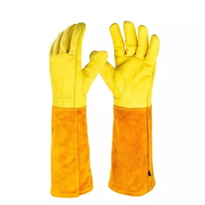 Gants de travail en cuir de vache épais et durables, avec protection longue pour le bras, pour la taille des roses en jardinage, résistants aux épines - Product Image 1