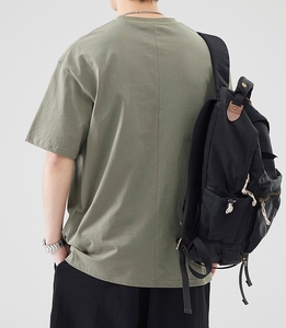 เสื้อยืดสไตล์ญี่ปุ่นสำหรับฤดูร้อน เสื้อยืดแขนสั้นดีไซน์หลวมๆ สำหรับผู้ชาย - Product Image 2