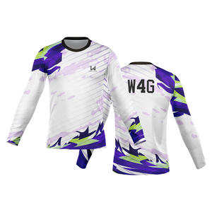 Camiseta Deportiva Casual Transpirable de Manga Raglán con Cuello Redondo, 220g, de Secado Rápido, Ecológica, con Estampado por Sublimación y Tejido Personalizado - Product Image 3