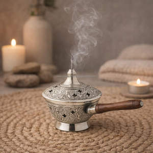 กระถางธูปหอมทองเหลืองชุบนิกเกิลพร้อมด้ามไม้เป็นมิตรกับสิ่งแวดล้อมและทนทานดีไซน์พิเศษ - Product Image 2