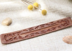 Décoration d'intérieur indienne de luxe, brûleur à bakhoor arabe en bois et résine fait main avec gravure personnalisée, porte-bougie - Product Image 6