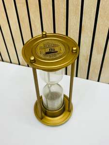 Reloj de Arena de Aluminio Chapado en Oro de 8'' con Diseño 3D de Ángel Animal |   Pie Decorativo de Mesa de Estilo Vintage para Graduación (Otto 1869) - Product Image 4