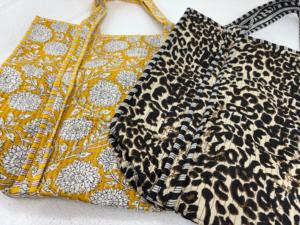 กระเป๋าโท้ทงานแฮนด์เมดแบบเย็บปะติดปะต่อสไตล์กันธา ขายส่ง ผ้าฝ้ายเป็นมิตรกับสิ่งแวดล้อม ซิป ลายพิมพ์บล็อก พลิกกลับด้านได้ ลายเสือดาว สไตล์โบฮีเมียน - Product Image 4