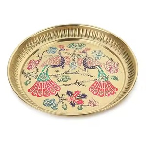 Plato Decorativo de Latón para Pooja, Diseño Tradicional, Estilo Templo, para Decoración - Product Image 2