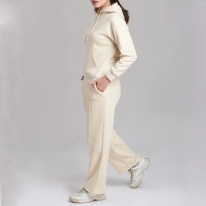 Survêtement pour femmes à prix avantageux, vente chaude 2025, logo personnalisé, fitness, course à pied, respirant, durable, survêtement pour femmes - Product Image 3