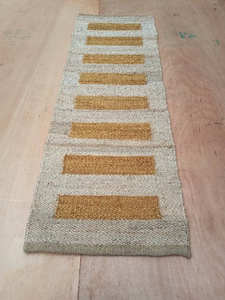 Tapis en jute naturel portable tissé à la main, écologique, fait à la main en Inde, tapis en jute tressé en gros, beaux nouveaux tapis en jute - Product Image 2