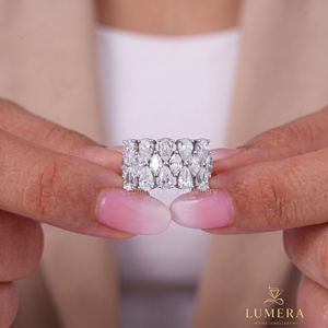 Bague en diamant de laboratoire, style marquise et rond, bijoux fins de luxe, élégante alliance pour femme - Product Image 1