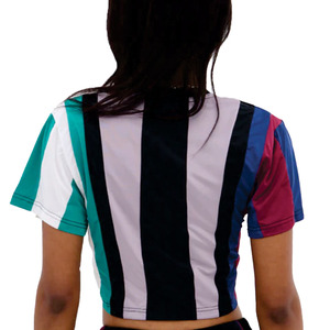 เสื้อยืดคอวีลายแถบสีสำหรับผู้หญิงเสื้อสตรีทแวร์ทรงสลิมฟิตเสื้อแฟชั่นบล็อกสี - Product Image 2