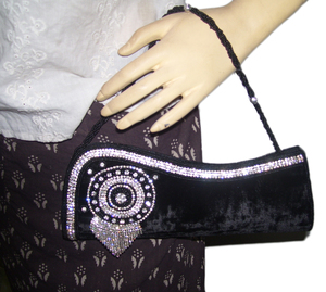 <b>Black</b> Velvet Crystal Clutch <b>Bag</b> With Beaded Decoration <b>Evening</b> Party Style - Product Image 2