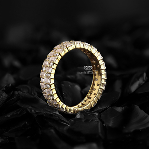 Anillo de Eternidad de Oro de 18K con Circonitas para Mujer, Banda con Circonitas Baguette y Redondas, Elegante Regalo de Boda, Compromiso o Aniversario - Product Image 3