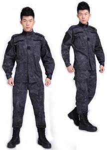 Vêtements d'aventure légers professionnels de camouflage pour la chasse et la randonnée en plein air, fabrication haut de gamme, production en gros - Product Image 2