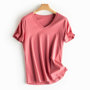ซื้อเสื้อยืดผู้หญิง MOQ ต่ำ รับผลิตแบบ OEM ODM เสื้อยืดคอวีผ้าฝ้ายแบบพื้นฐานจากโรงงานโดยตรง ผู้จัดจำหน่ายเสื้อยืดคอวีพรีเมียมสำหรับผู้หญิง - Product Image 3