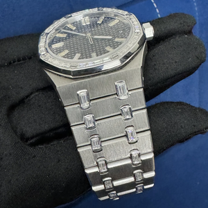 Montre-bracelet de luxe automatique en acier inoxydable avec cadran à index et moissanite baguette sur le saphir, style Hip-Hop, collection Black Ocean Jewels - Product Image 3